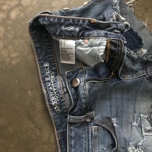 1 DAY LEFT! AEO Shortie